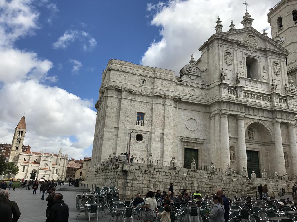 Airva: Apartamento Teresa Gil Valladolid Luaran gambar